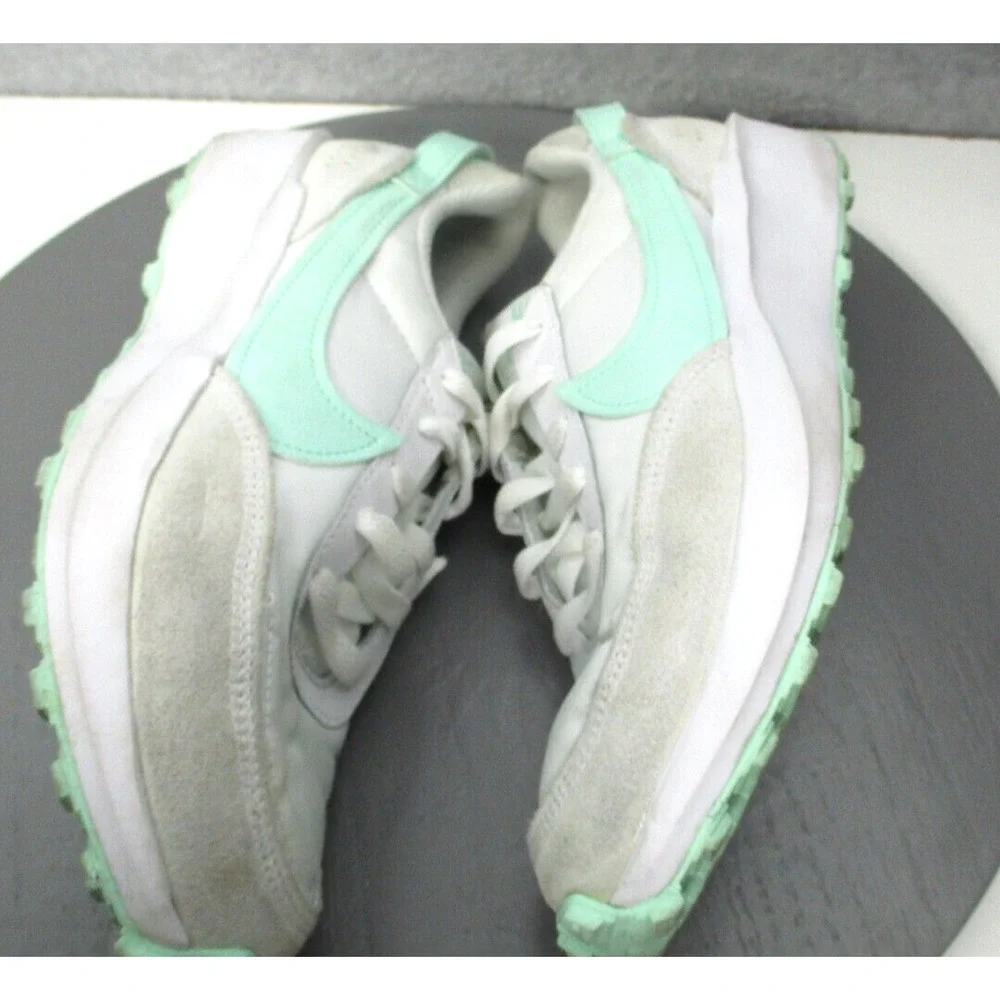 Nike Waffle Debut Womens Sz 6 White Green Mint Shoes Sneakers